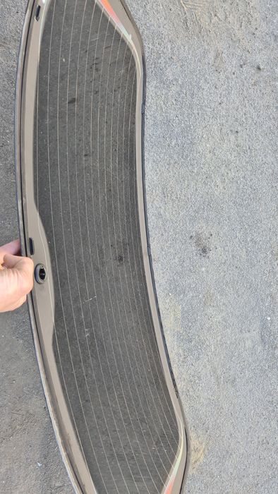 Скло в крижку багажника (ляду)Hyundai Kona Restyle