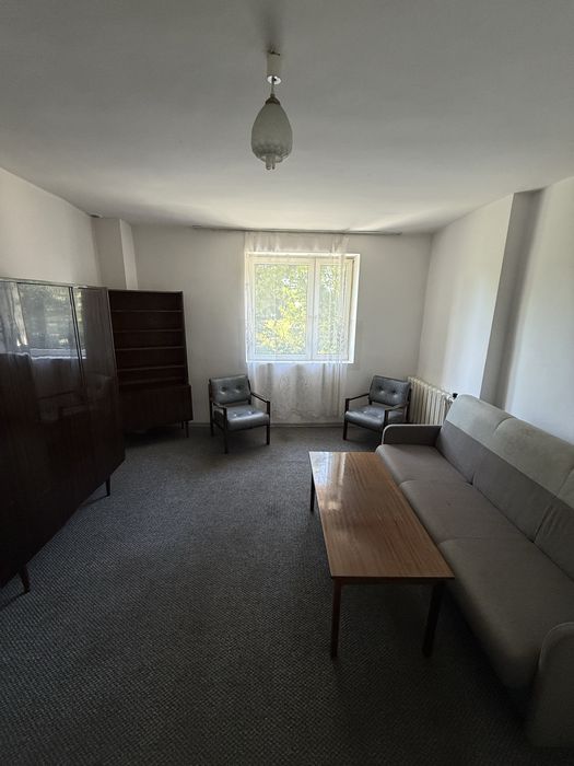 Wynajmę 2 pokoje starszej spokojnej osobie