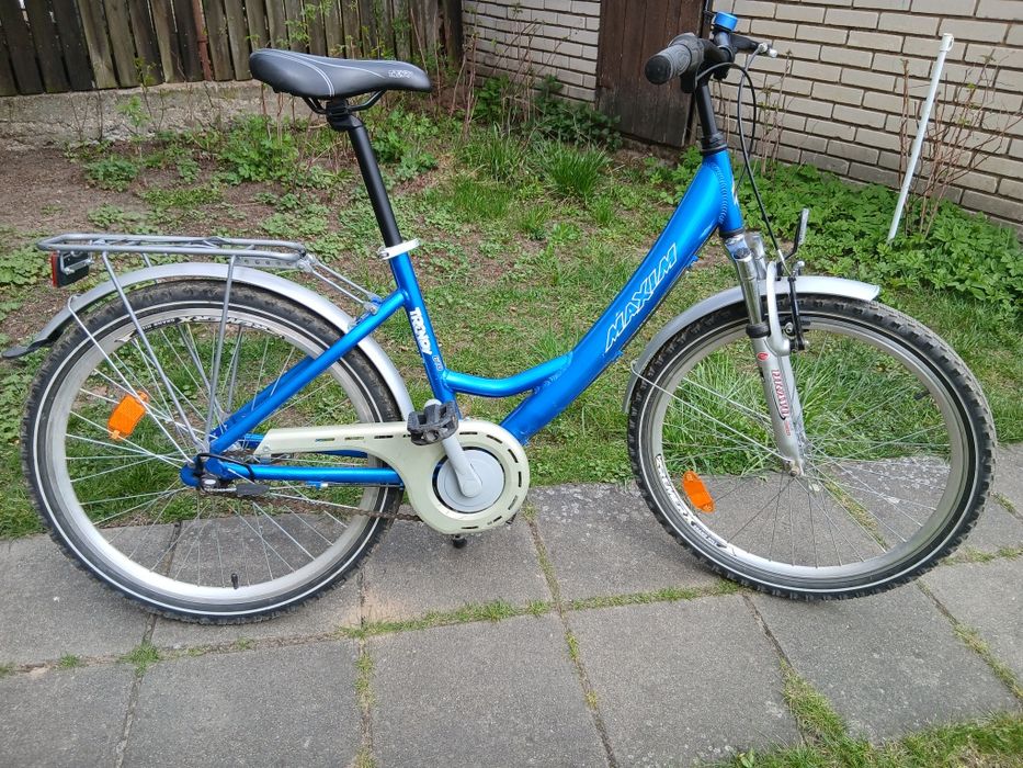 Maxim trendy 610 koła 24cali rama alu.15cali  3biiegi stan bdb