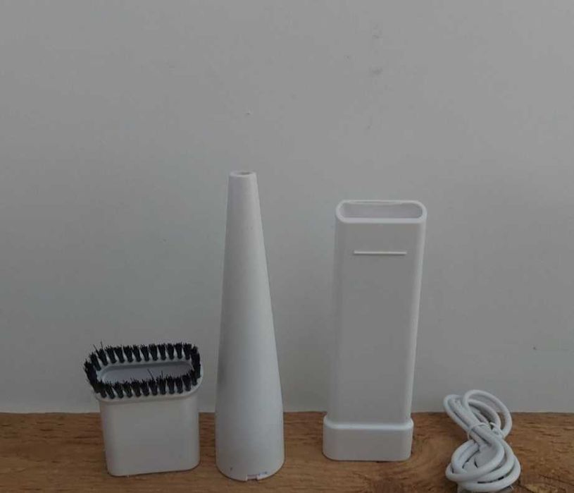 Бездротовий ручний пилосос компактний і потужний