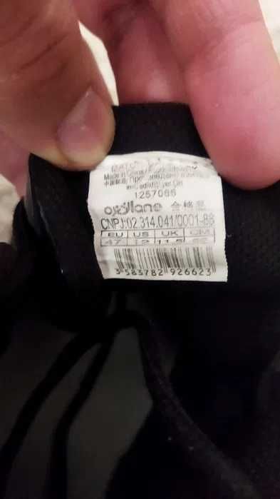 Buty Do Koszykówki Siatkówki Kipsta rozm47 30cm możliwa wysyłka.