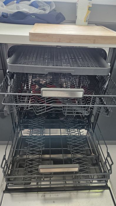 Sprzedam używaną zmywarkę Whirlpool ADG8710
