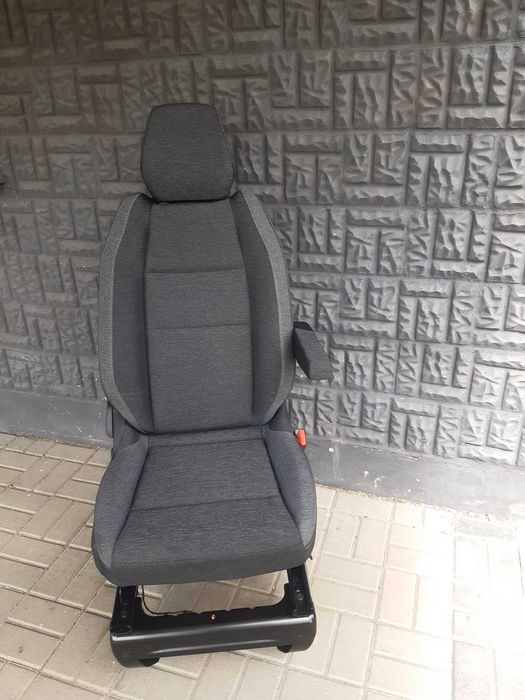 Fotel Renault Master V pasażera, nowy