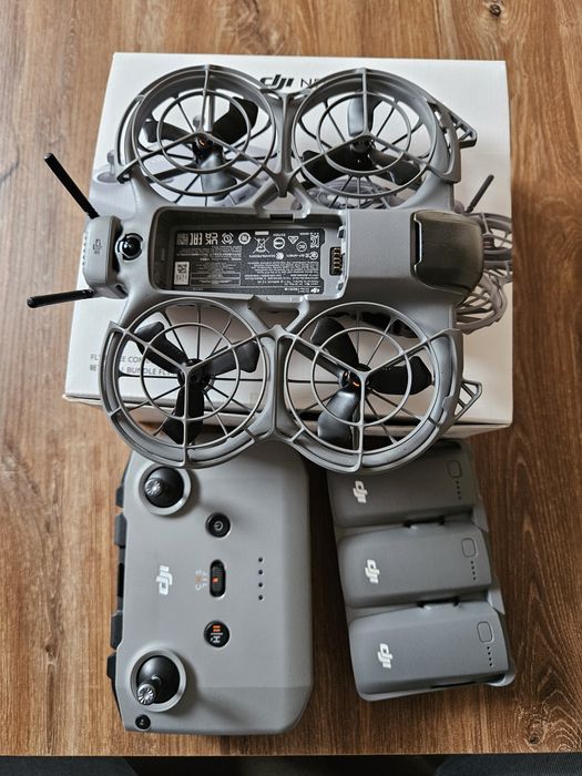 DJI Neo 2 Fly More Combo Dron