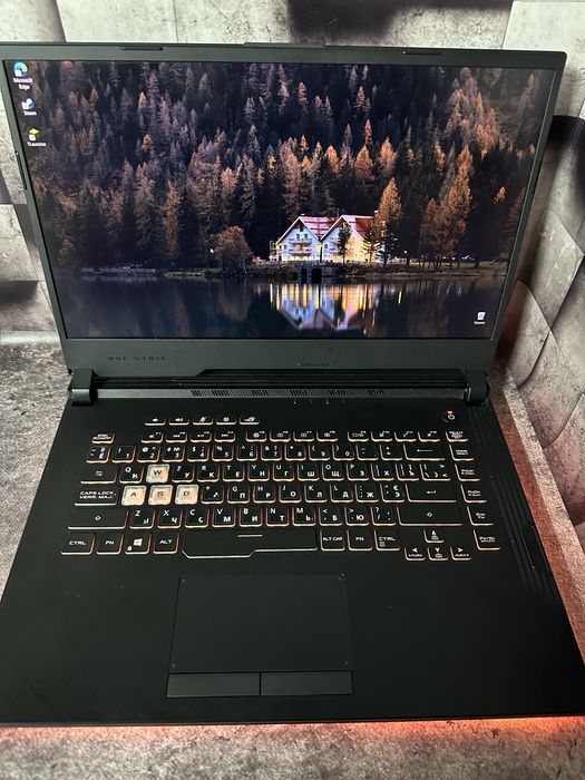 Ігровий ноутбук rog strix g531t