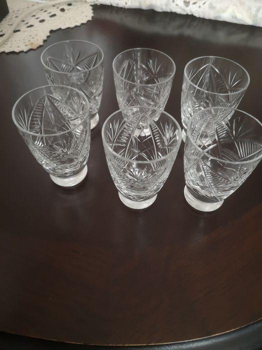 Рюмки, стакани кришталеві      .