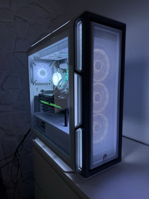 Corsair iCUE 5000T RGB Tempered Glass Branca