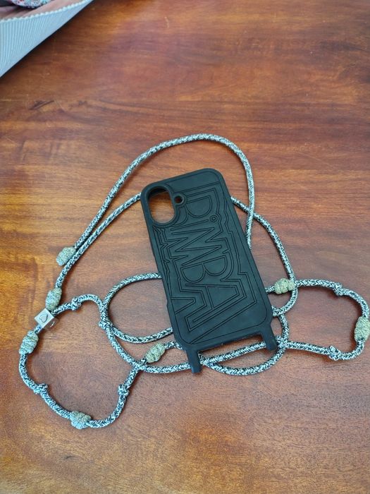 Capa iPhone 16 - Nova