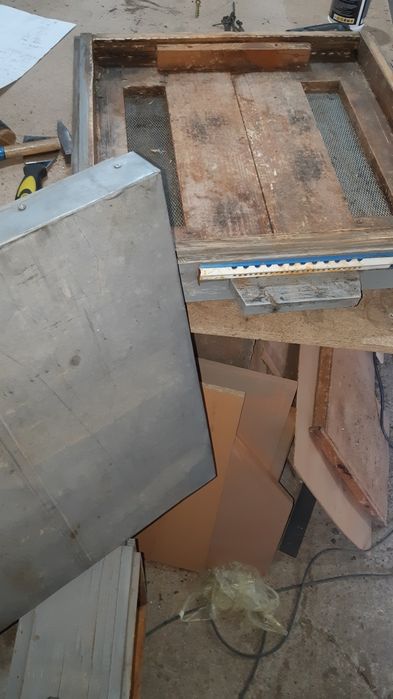 Вуликі б/У дадан 12 рамок продаж