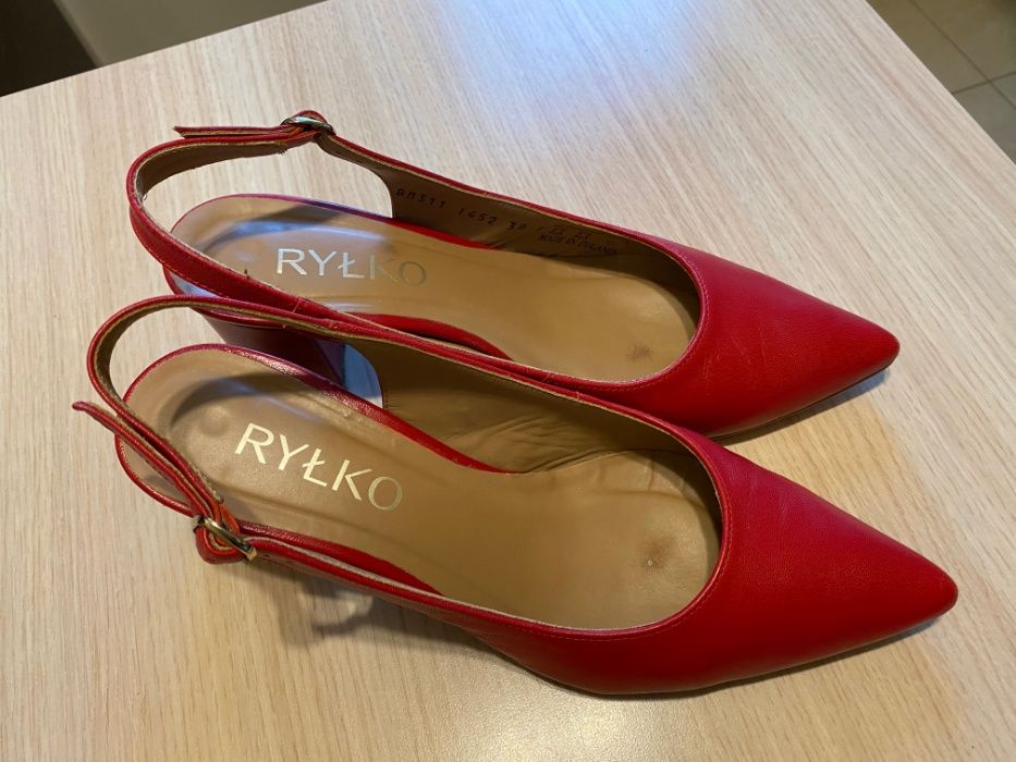 Buty skórzane, eleganckie na obcasie, Ryłko, roz. 38
