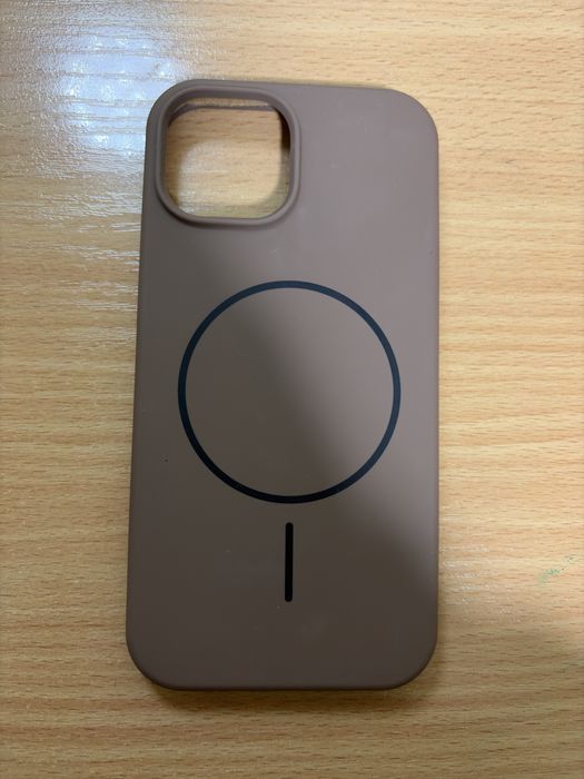 Чохли на iPhone 15 ідеальний стан