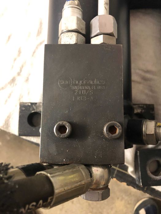 Siłownik ,cylinder hydrauliczny M-42 Jack cylinder 10 ton