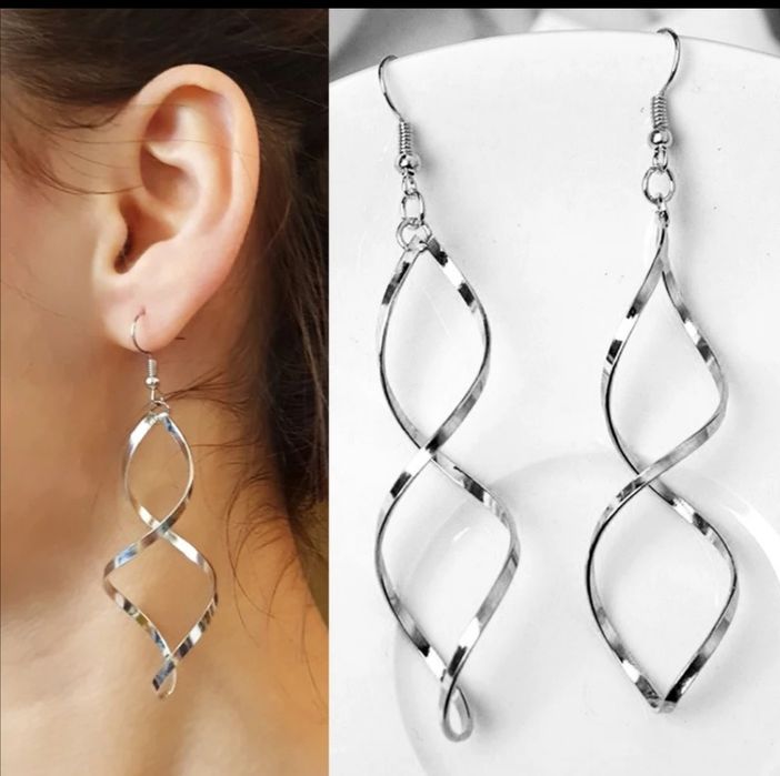 Brincos  elegantes, vários modelos, desde