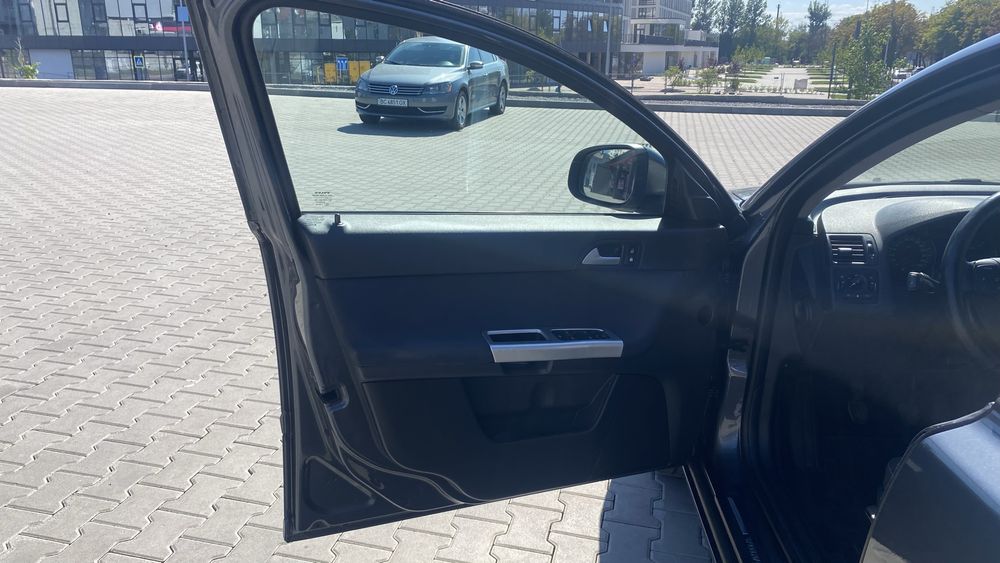 Продаю  Volvo v50
