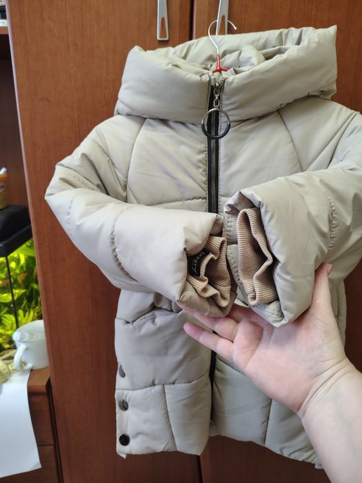 зимова куртка для дівчинки