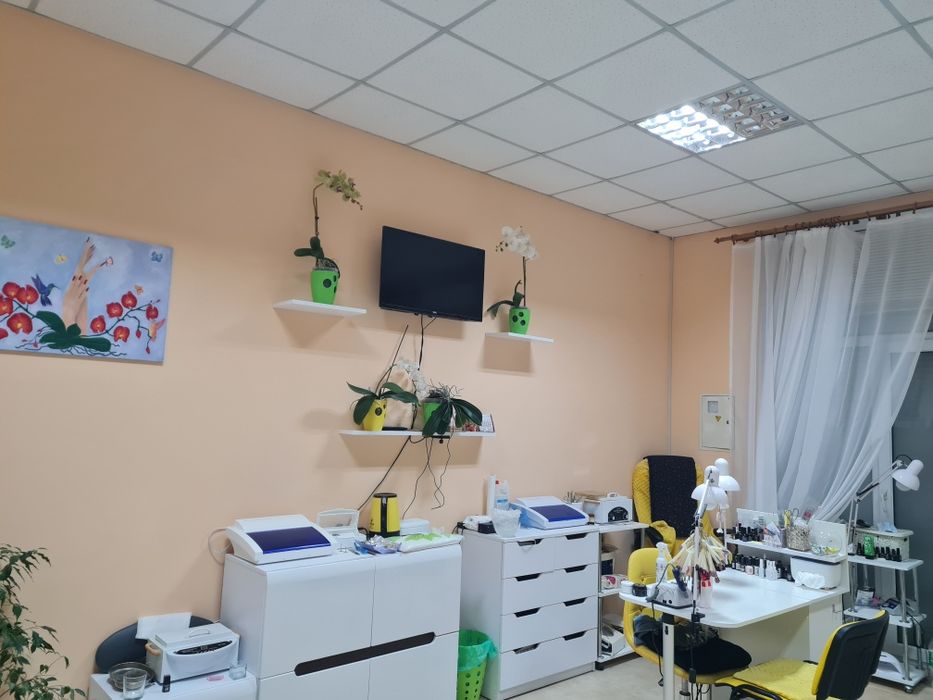 Приглашаю на аренду мастера маникюра