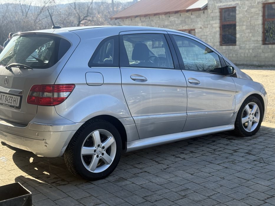 Мерсидес b200 автомат 2.0 дизель