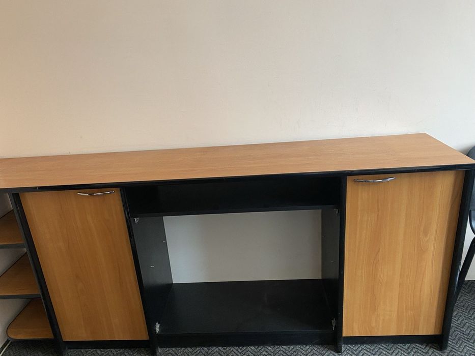 Офісні меблі. Продаж