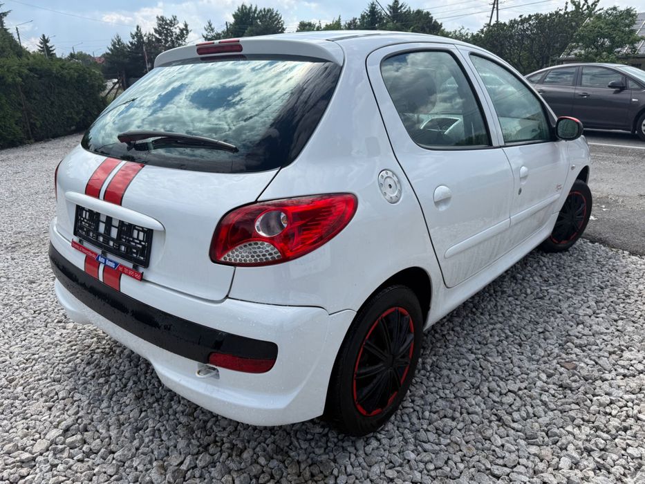 PEUGEOT 2012 1.4 BENZYNA Stary pancerny silnik Klima stan bdb