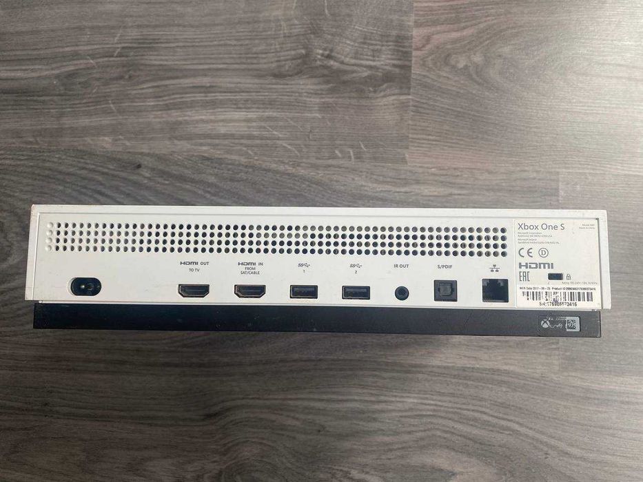 Microsoft Xbox One S Model 1681 по запчастинам.: 500 грн. - Приставки ...