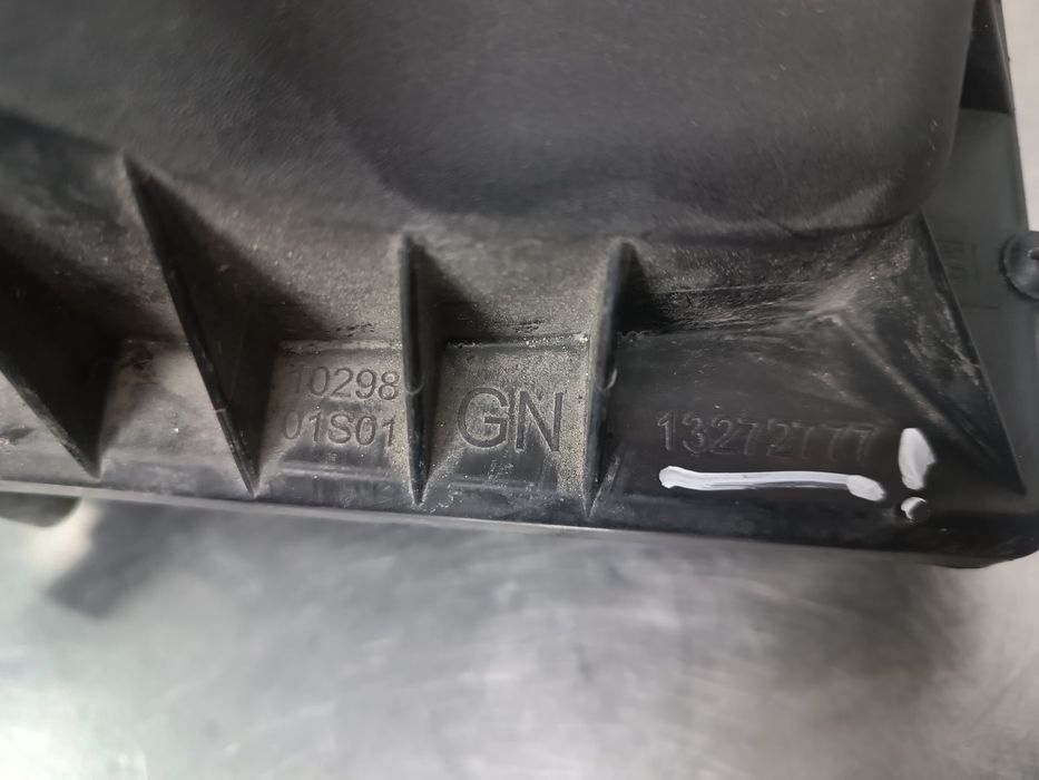Caixa Filtro ar OPEL ASTRA J - 13272777
