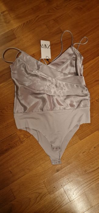 Боди Zara 450 грн