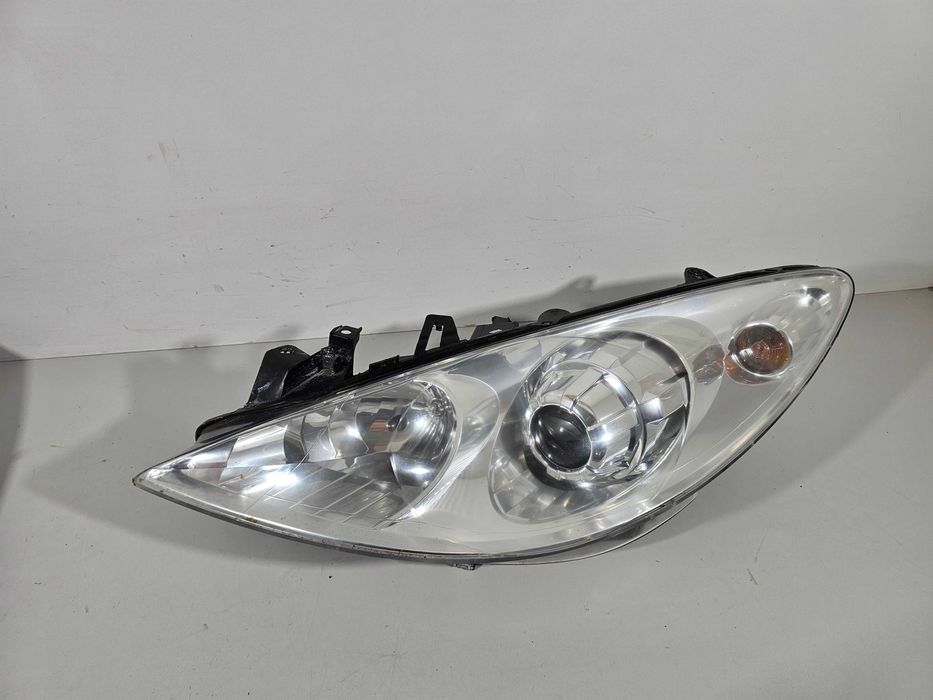 Peugeot 307 Lift FL Lampy Przód Przednie Komplet Lewa + Prawa Europa