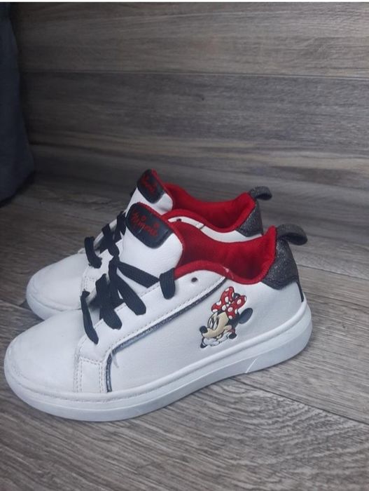 Кросівки натуральна шкіра