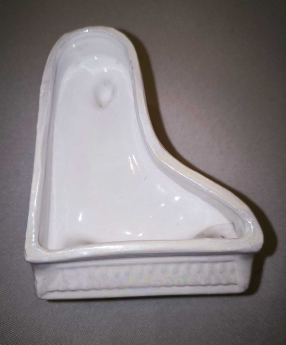 Fortepian ceramiczka doniczka