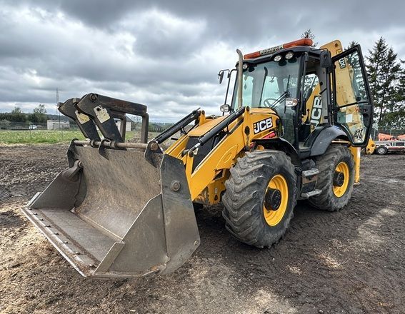 JCB JCB 3CX SUPER  * KLIMATYZACJA * POLSKI SALON *  * JCB 3CX SUPER * Powershiht * Równe Koła * Niski Przebieg * A2-BUD *