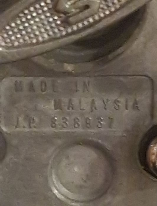 Antyk miniaturka grammofon