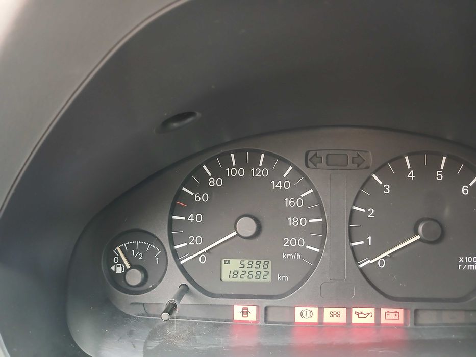 Mitsubishi espace estar