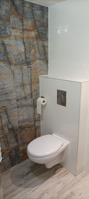 Remonty  montaż  drzwi paneli  okien  elektryk