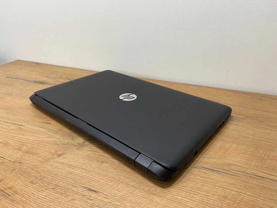 1283 Duży Laptop HP 17 cali, Dysk SSD, AMD 6010, WINDOWS 10, 100% sprawny