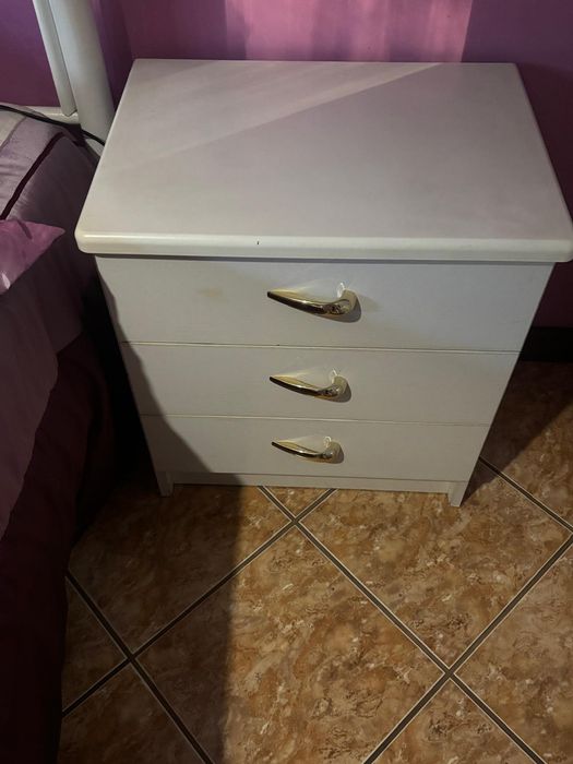 Quarto de casal com secretária