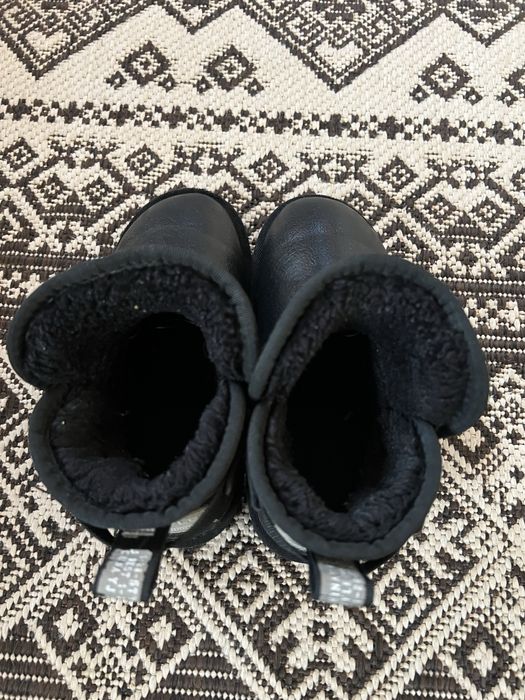 Уггі, черевики, чобітки