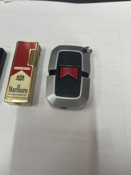 Marlboro zapalniczki