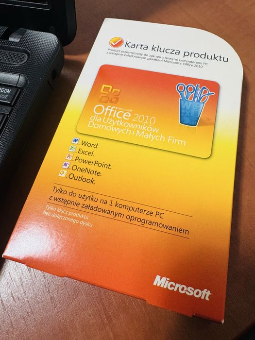 Toshiba Satellite C650-17W, 4GB RAM, HDD 500GB, 15,6” - Office 2010