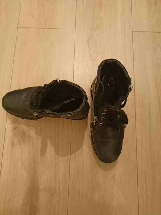 Botki Carinii czarne