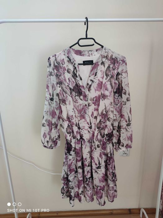 Przepiękna sukienka M