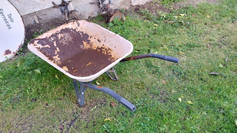 Carrinho de mão para jardim