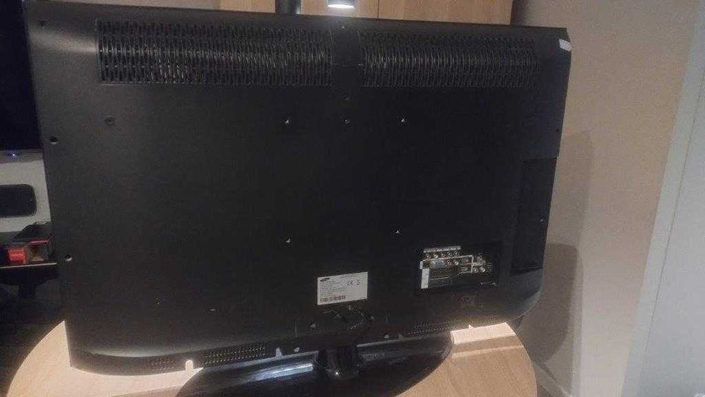 Telewizor LCD 37" Samsung LE37