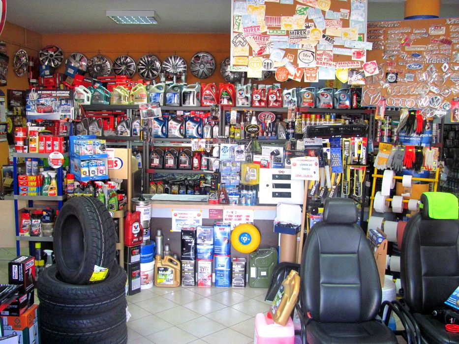 Likwidacja Sklepu Motoryzacyjnego / Rolniczego ## Wyprzedaż ## Faktura