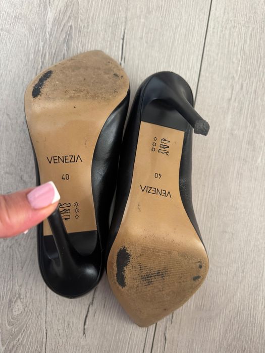 Szpilki Venezia 40