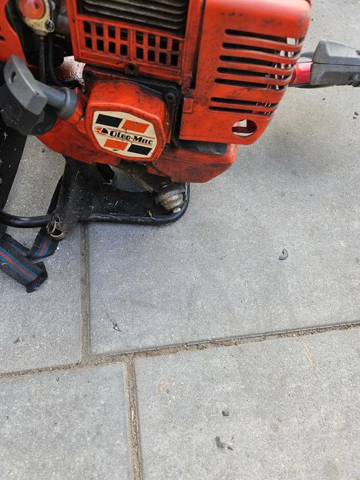 Kosa spalinowa plecakowa Oleo Mac