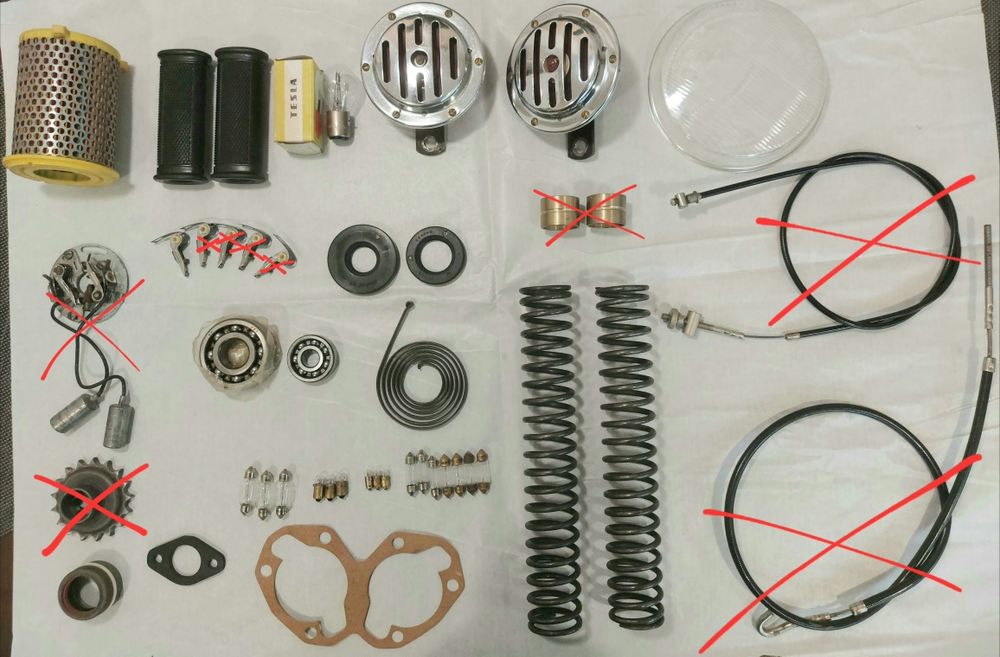 Запчастини на Ява/Jawa 350 старушка, Чехословаччина, запчасти