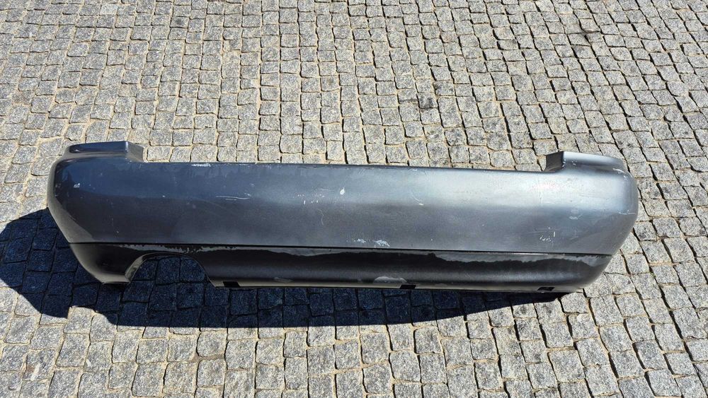 AUDI A4 B5 (8D) - Para-choques Traseiro Carrinha ORIGINAL Pré-Facelift