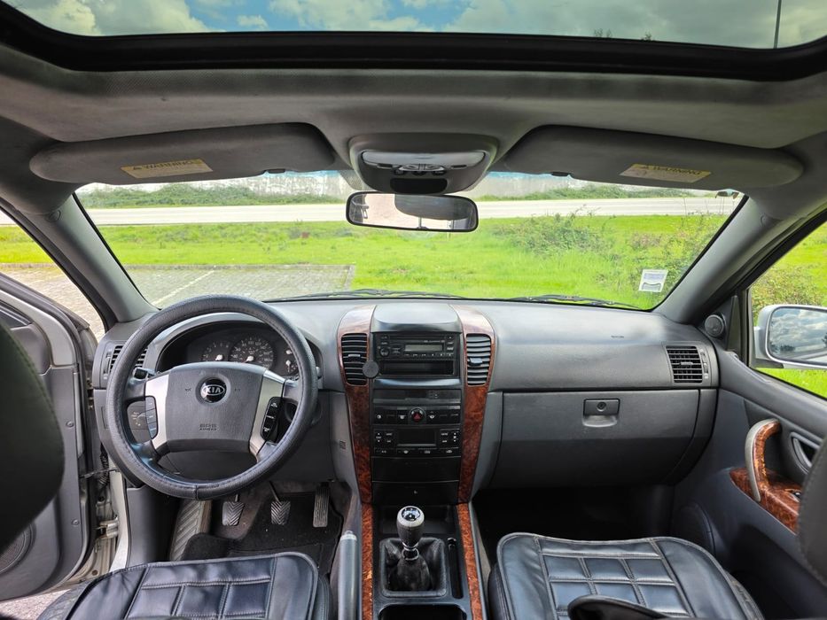 Kia Sorento 2002 | 4x4 2.5 Turbo Diesel
​Descrição