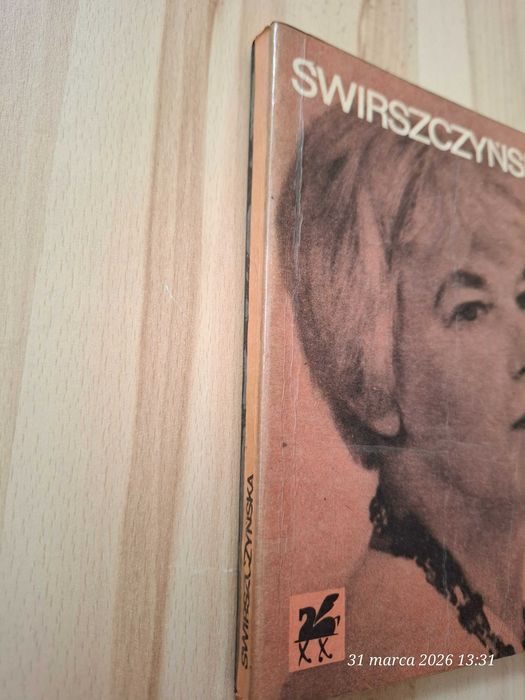 tom poezji Anny Świrszczyńskiej