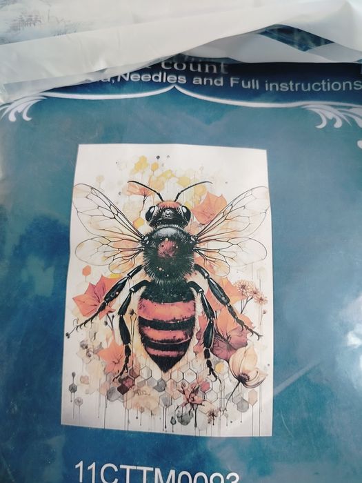 Komplet do haftu nowy